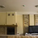 بيت ضيافة And Max-well