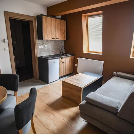 Pensionat And Max-well