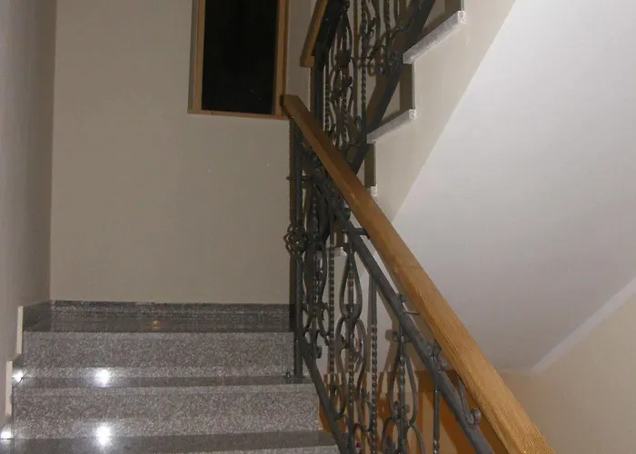 And Max-well Gasthof Jahorina